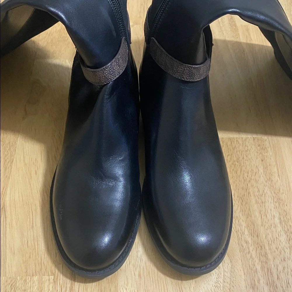 Michael Kors new without